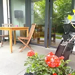 Customflats - Tiefgarage - Terrasse - Uninähe Apartment